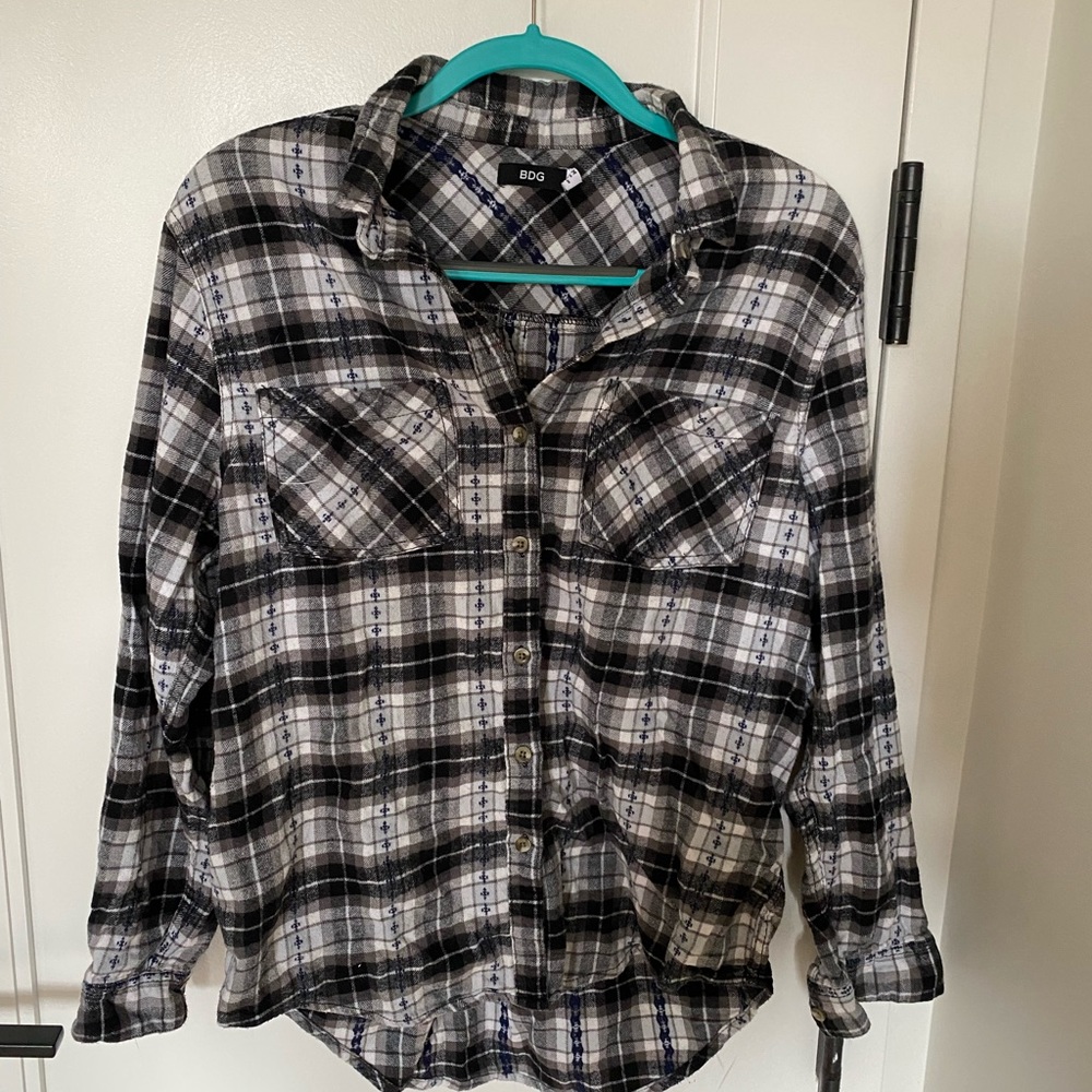 BDG long sleeve button down flannel shirt